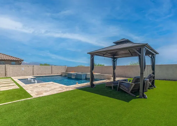 Luxe Oasis Pool King Grill Goodyear